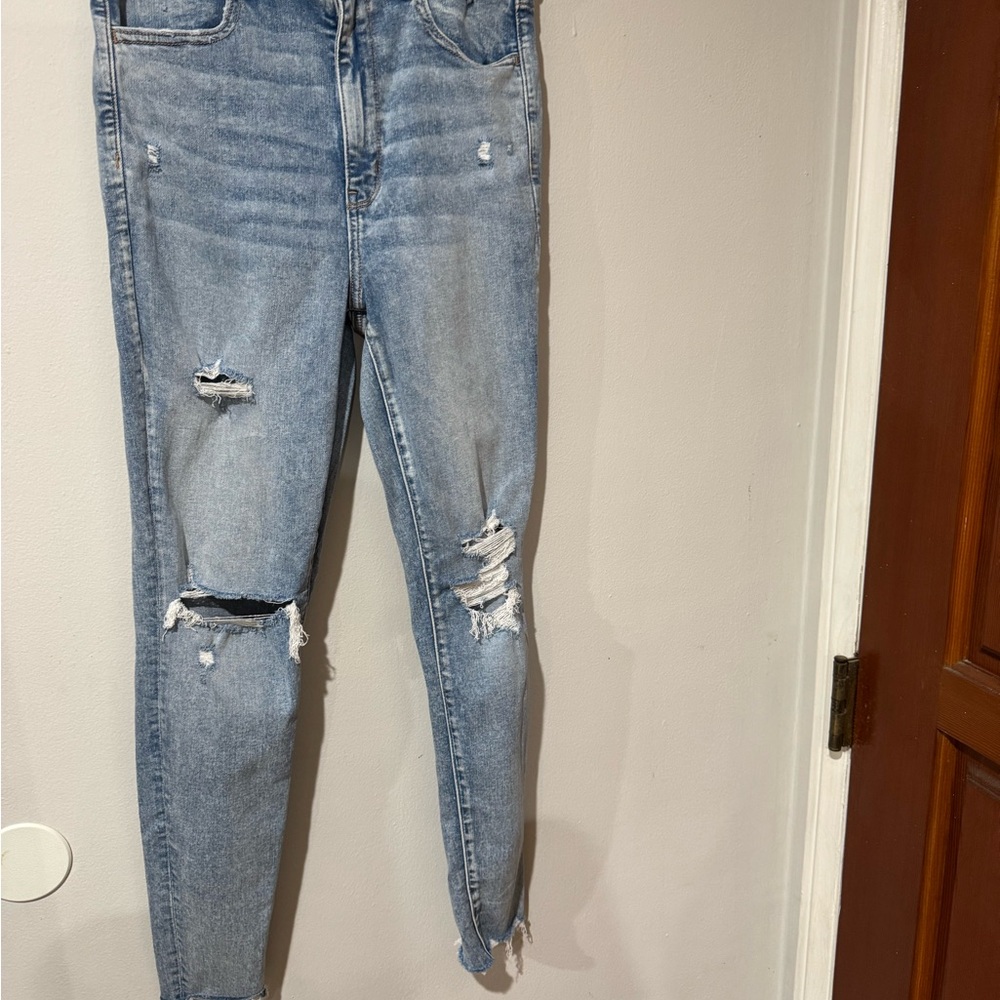 Women's Distressed Blue Jeggings- American Eagle. Size 12 Curvy